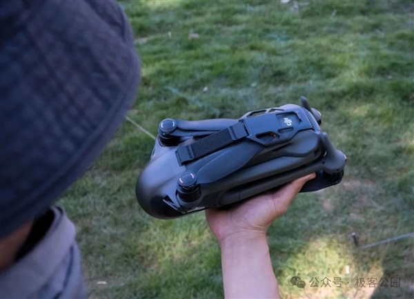 不装了！我就是旗舰本舰：大疆Mavic 4 Pro体验