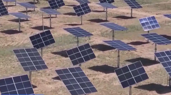 填补技术空白！中国首个沙戈荒光伏实证基地投用
